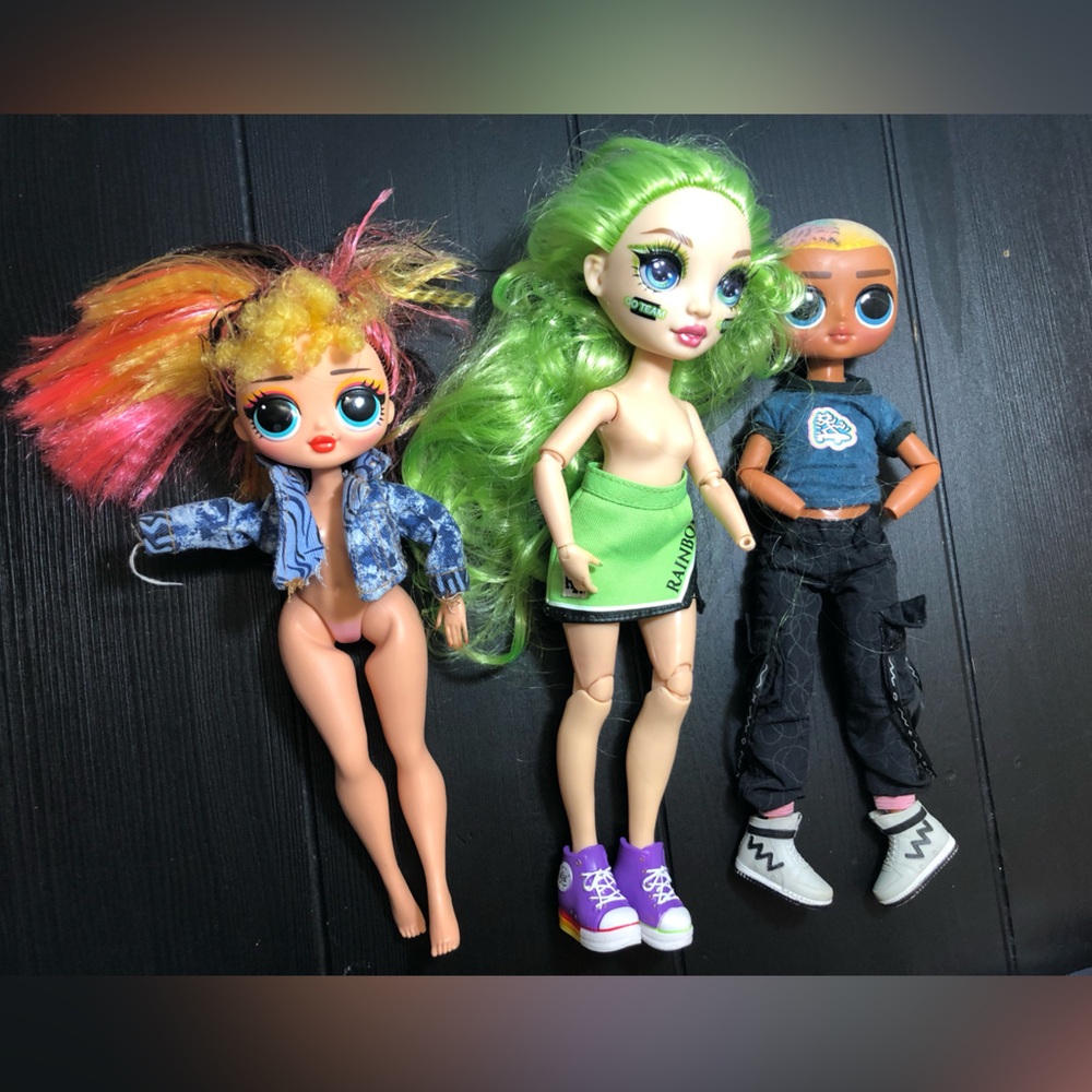 L.O.L. Surprise! Green-Haired Fashion Doll - Bright Green Hair Kids Toy